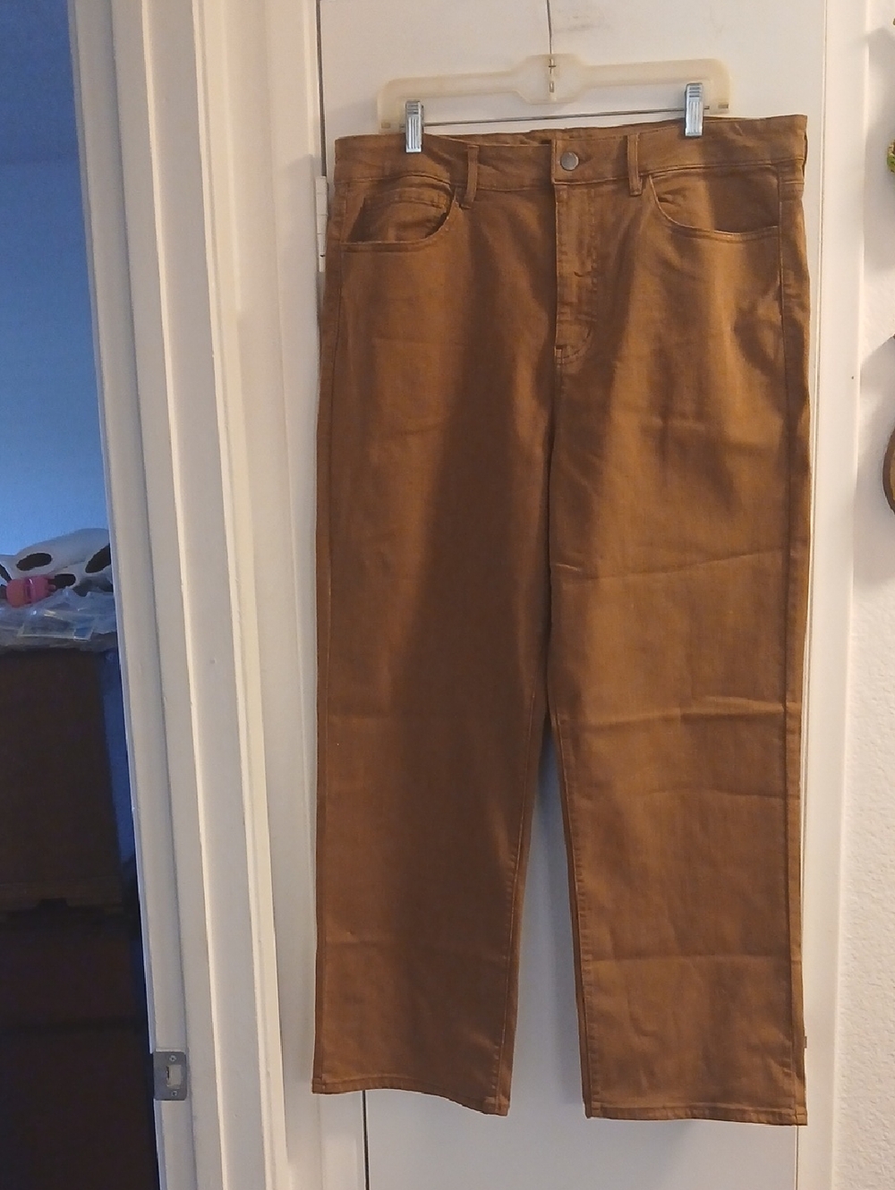 Well Worn High Rise Classic Straight Pants - Color Nutshell Unisex Men Or Womens